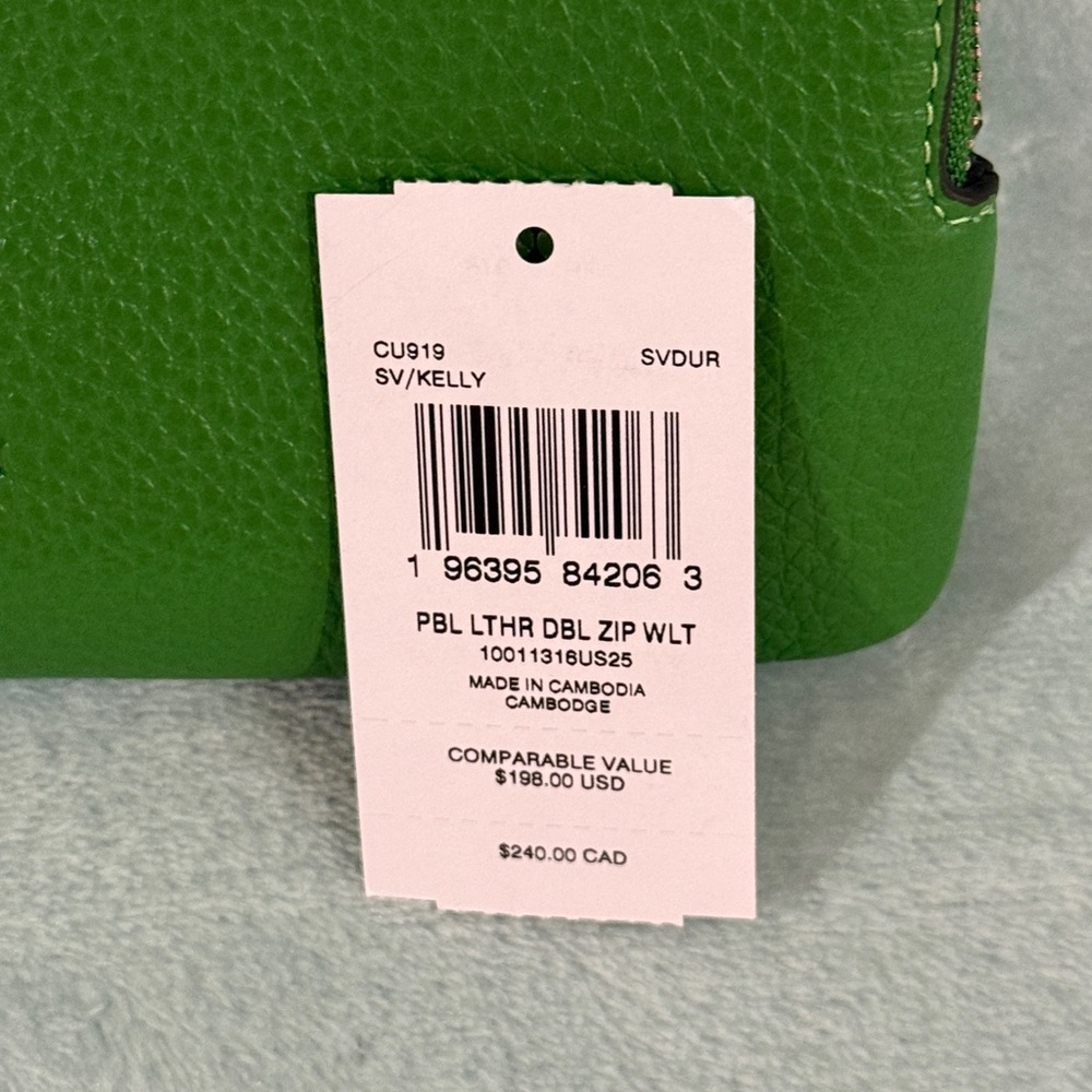 Coach Vibrant Green Double-Zip Wristlet - Picture 11 of 14